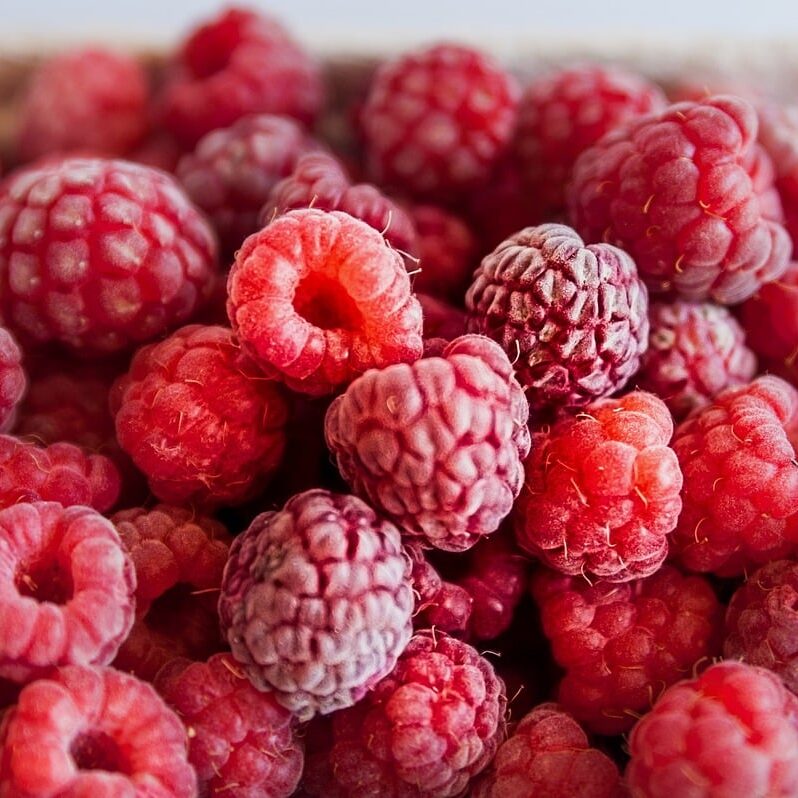 pile of raspberries